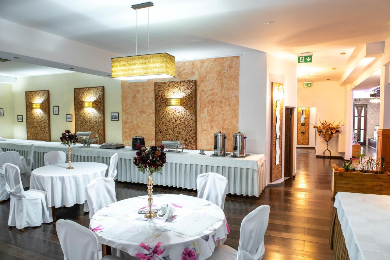 First Hotel Tczew Dış mekan fotoğraf
