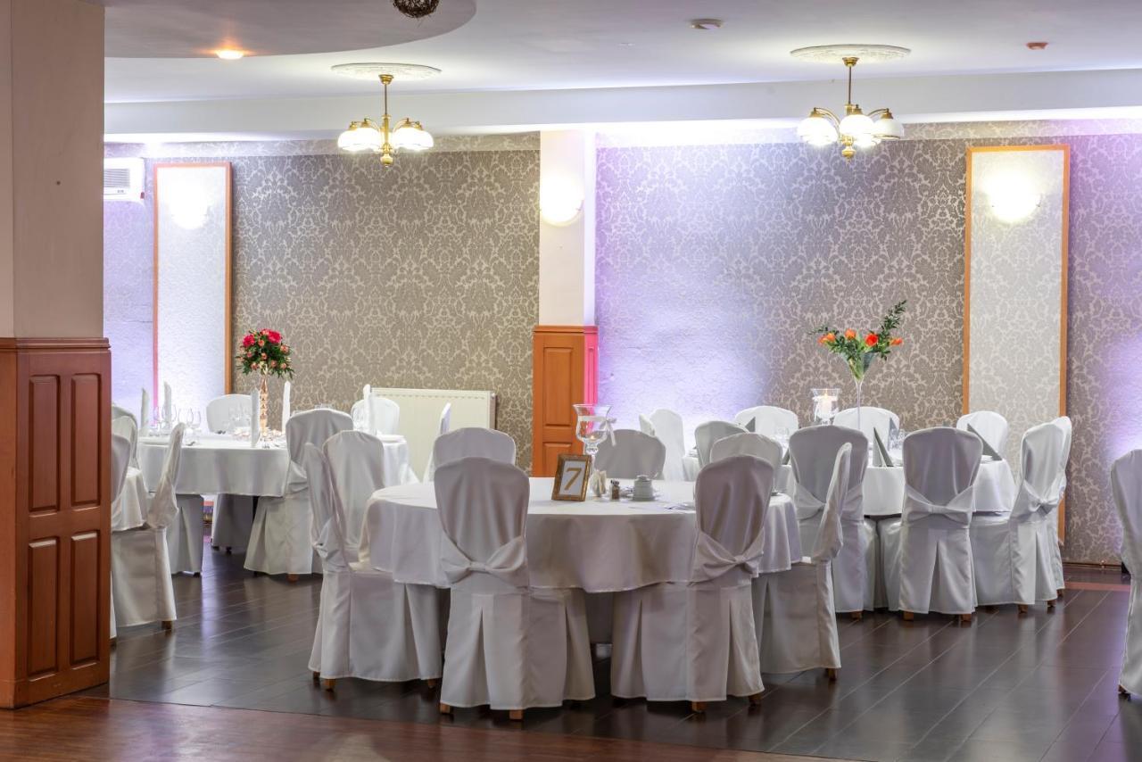 First Hotel Tczew Dış mekan fotoğraf